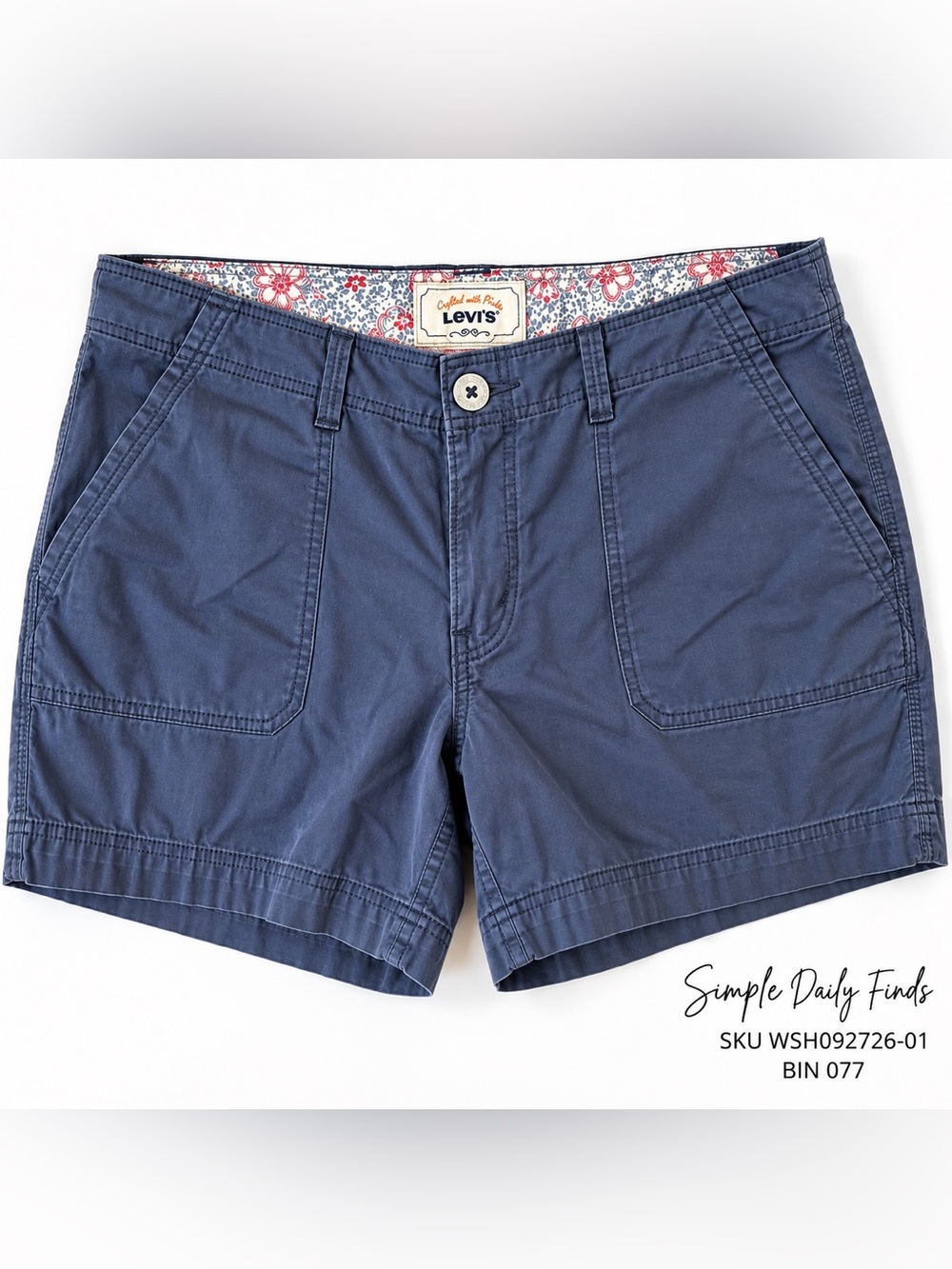 Levi’s Women’s Size 14 Blue Cotton Utility Shorts High Rise Casual